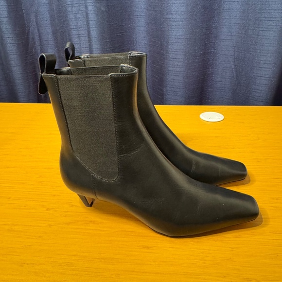 REFORMATION Roberta Snip-Toe Kitten-Heel Boots - Picture 3 of 7